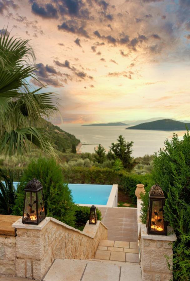 Ionian Diamond Villas Mikros Gialos Exterior photo