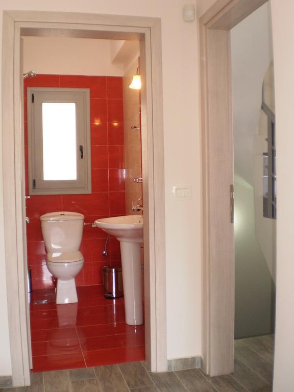 Ionian Diamond Villas Mikros Gialos Exterior photo