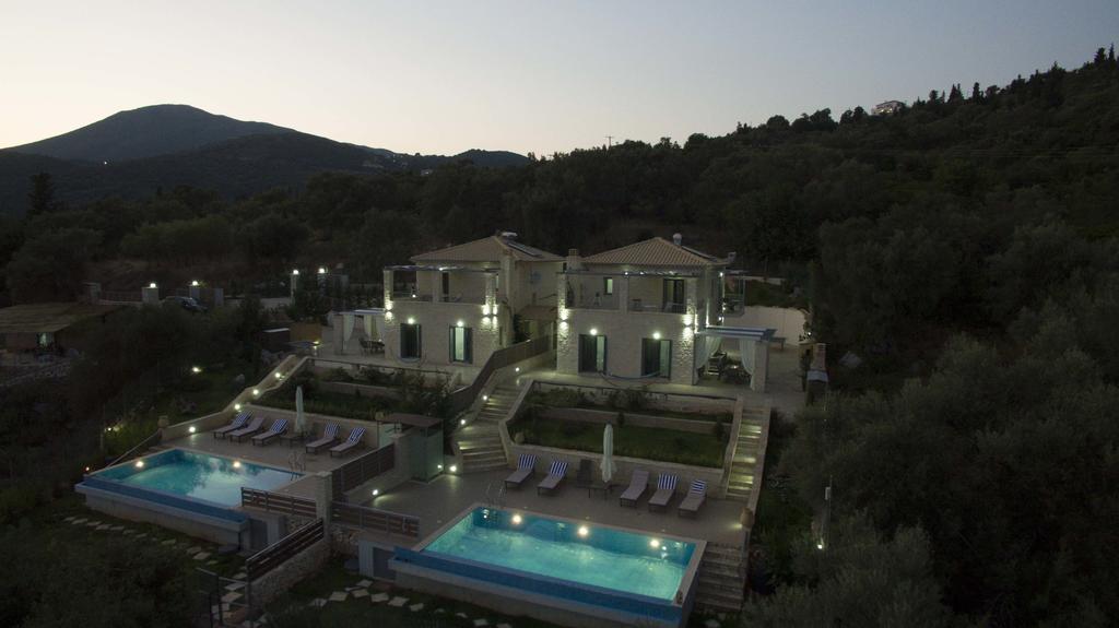 Ionian Diamond Villas Mikros Gialos Exterior photo